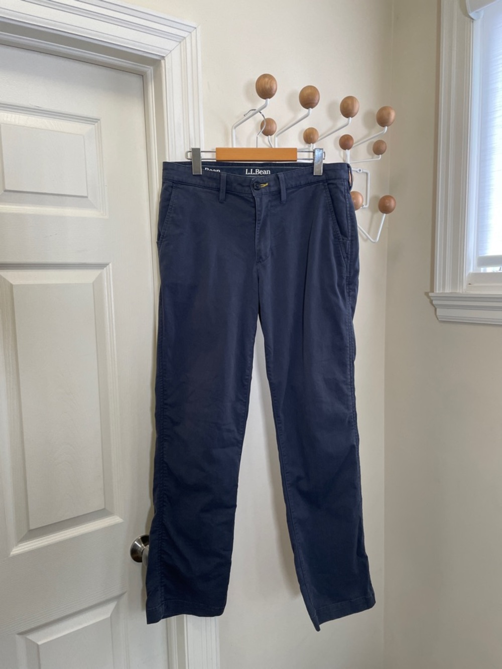L.L Bean - Classic Straight Legged Outdoor Pants - Navy - 30
